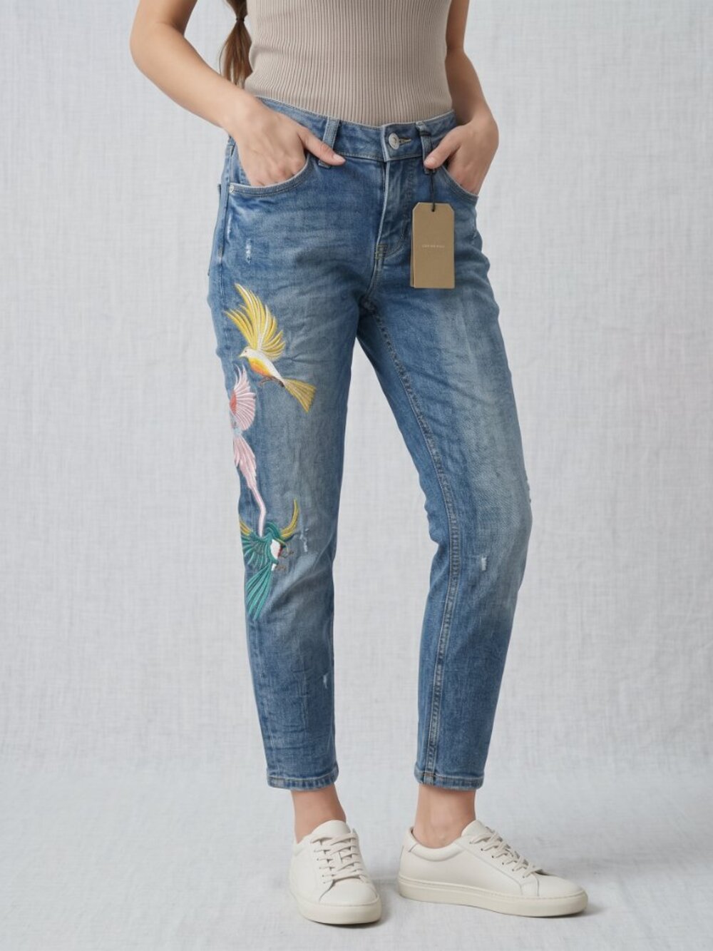 Zara Blue Skinny Jeans with Colorful Bird Embroidery
